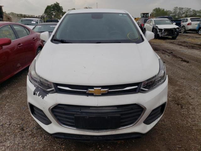 Photo 5 from auction – 2017 CHEVROLET TRAX LS with VIN KL7CJKSB8HB105435