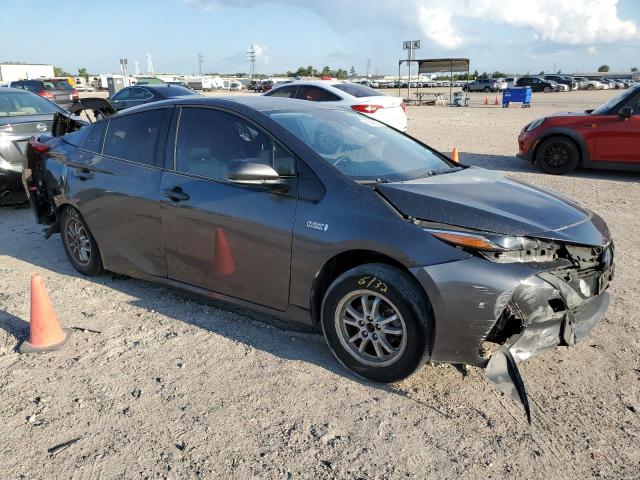 Photo 4 from auction – 2018 TOYOTA PRIUS PRIM with VIN JTDKARFP2J3069058