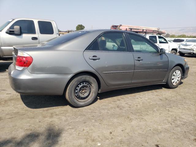 Photo 3 from auction – 2005 TOYOTA CAMRY 4D 2 with VIN 4T1BE32K15U562060