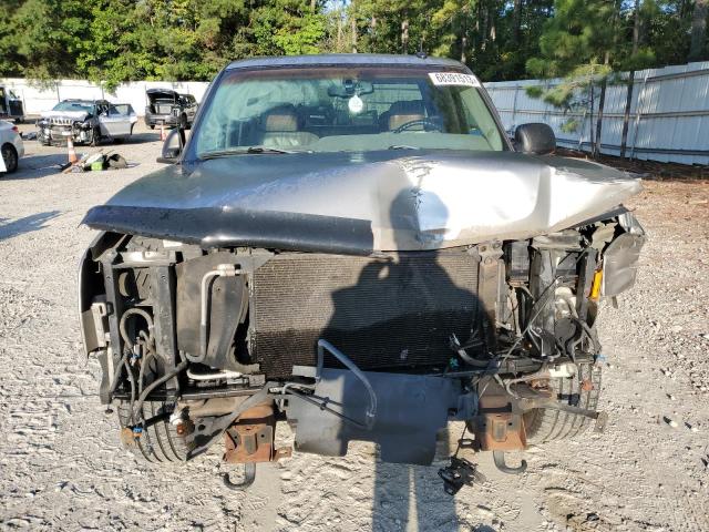 Photo 5 from auction – 2003 CHEVROLET SILVERADO with VIN 2GCEC19T731217974