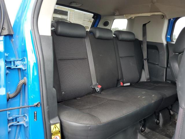 Photo 10 from auction – 2007 TOYOTA FJ CRUISER with VIN JTEBU11F670072008