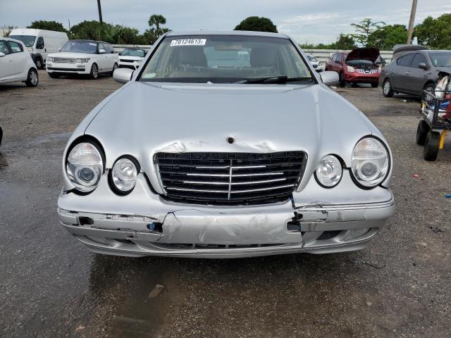 Photo 5 from auction – 2002 MERCEDES-BENZ E 320 with VIN WDBJF65J32B447340