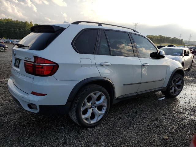 Photo 3 from auction – 2011 BMW X5 XDRIVE3 with VIN 5UXZV4C54BL402045