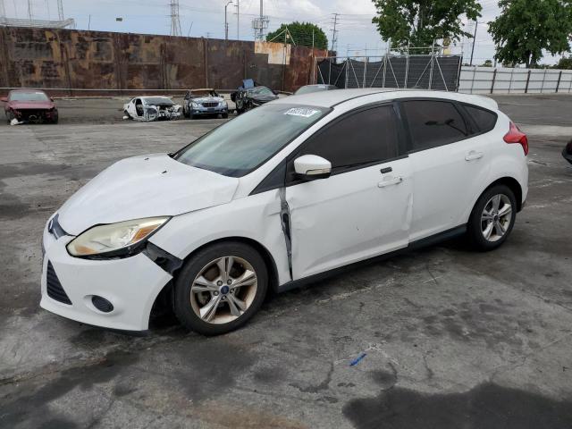 FORD FOCUS SE 2014 with VIN 1FADP3K21EL349905 - Photo from auction
