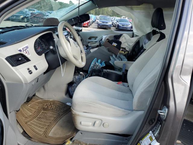 Photo 7 from auction – 2013 TOYOTA SIENNA LE with VIN 5TDKK3DC2DS377988