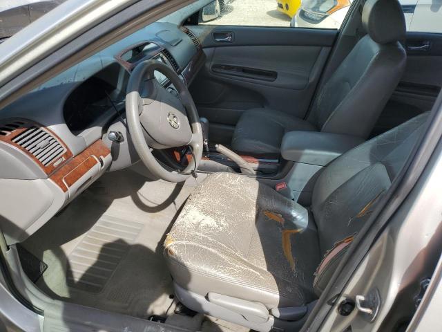 Photo 7 from auction – 2005 TOYOTA CAMRY LE with VIN 4T1BE32K95U985744