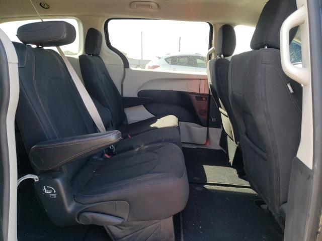 Photo 11 from auction – 2017 CHRYSLER PACIFICA T with VIN 2C4RC1DG7HR837213