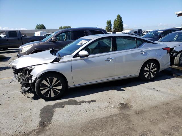 NISSAN ALTIMA SL 2019 with VIN 1N4BL4EV0KC193348 - Photo from auction