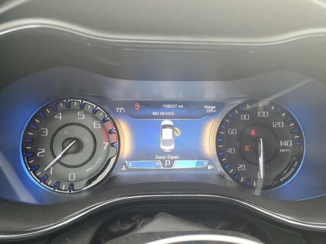 Photo 9 from auction – 2015 CHRYSLER 200 S with VIN 1C3CCCBB0FN739129