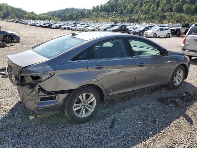 Photo 3 from auction – 2013 HYUNDAI SONATA GLS with VIN 5NPEB4AC7DH699572