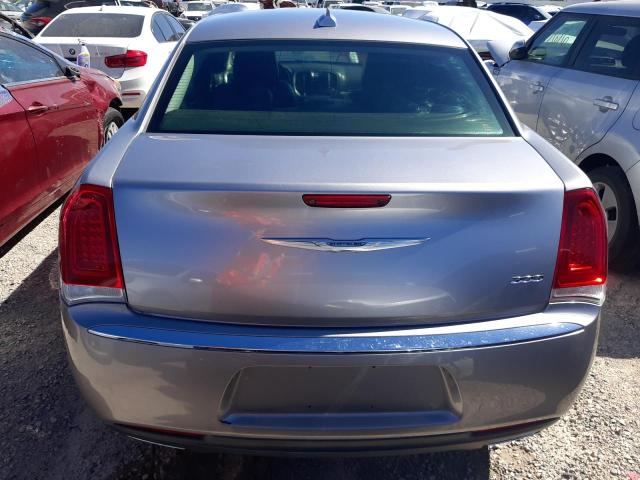 Photo 6 from auction – 2016 CHRYSLER 300 LIMITE with VIN 2C3CCAAG6GH206942