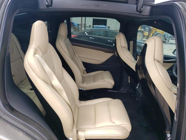 Photo 11 from auction – 2016 TESLA MODEL X with VIN 5YJXCBE22GF002274