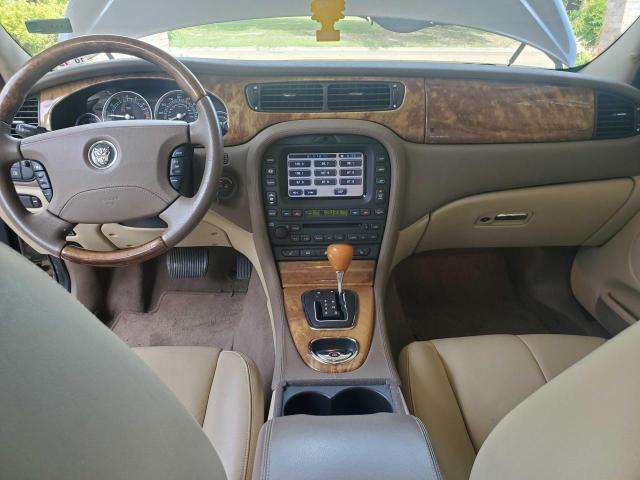Photo 9 from auction – 2005 JAGUAR S-TYPE 4.2 with VIN SAJWA01U05HN47420