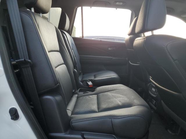 Photo 11 from auction – 2019 HONDA PILOT ELIT with VIN 5FNYF6H07KB003684