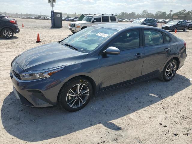 KIA FORTE LX 2023 with VIN 3KPF24AD2PE562061 - Photo from auction