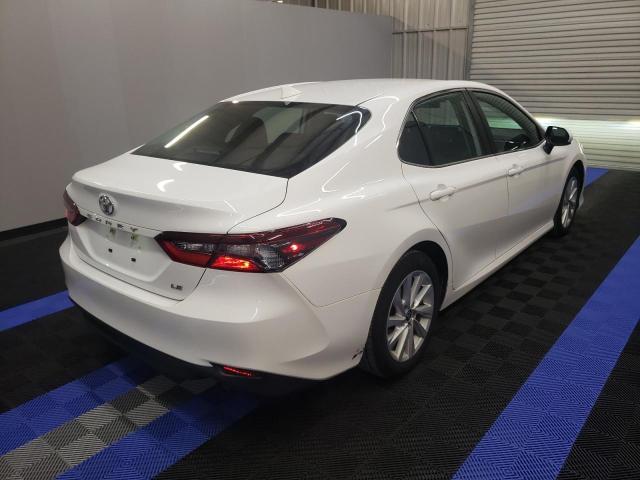 Photo 3 from auction – 2022 TOYOTA CAMRY LE with VIN 4T1C11AK2NU676400