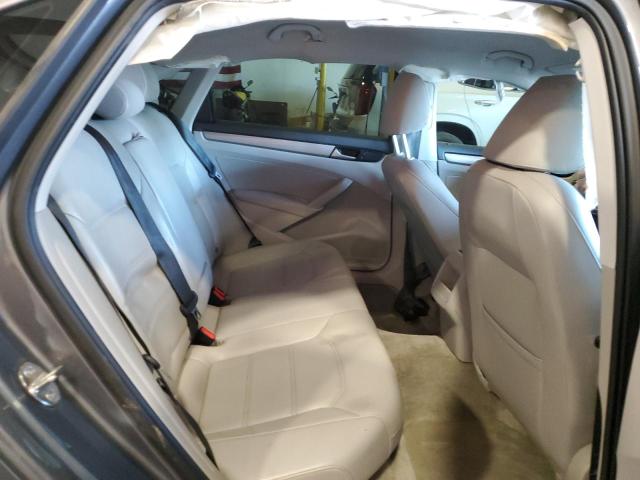 Photo 10 from auction – 2015 VOLKSWAGEN PASSAT S with VIN 1VWAT7A34FC098905