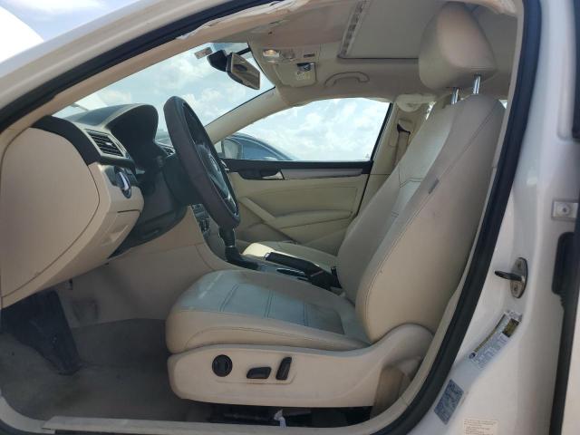 Photo 7 from auction – 2014 VOLKSWAGEN PASSAT SE with VIN 1VWBP7A34EC016632