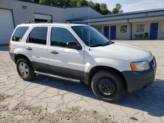 Photo 4 from auction – 2004 FORD ESCAPE XLT with VIN 1FMCU93184KA29097