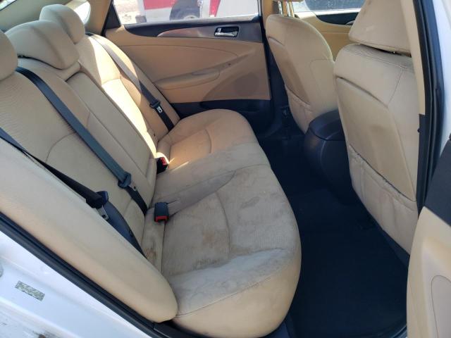 Photo 10 from auction – 2014 HYUNDAI SONATA HYB with VIN KMHEC4A45EA108455