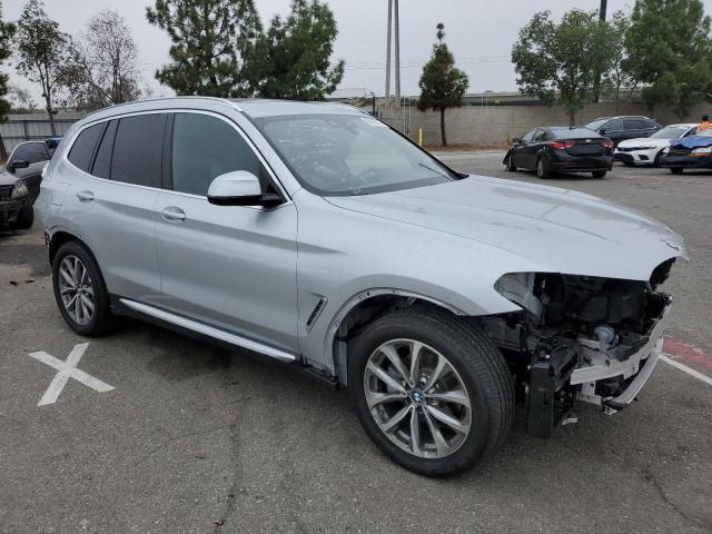 Photo 4 from auction – 2019 BMW X3 SDRIVE3 with VIN 5UXTR7C59KLF34328