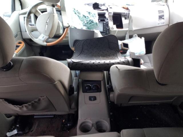 Photo 8 from auction – 2009 CHRYSLER ASPEN LIMI with VIN 1A8HX58P29F705513