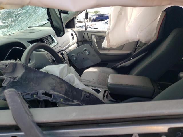 Photo 7 from auction – 2017 CHEVROLET TRAVERSE L with VIN 1GNKRFED7HJ329112