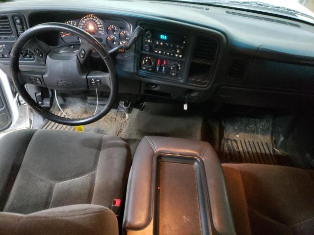 Photo 8 from auction – 2005 CHEVROLET SILVER1500 with VIN 1GCEK19Z75Z253360