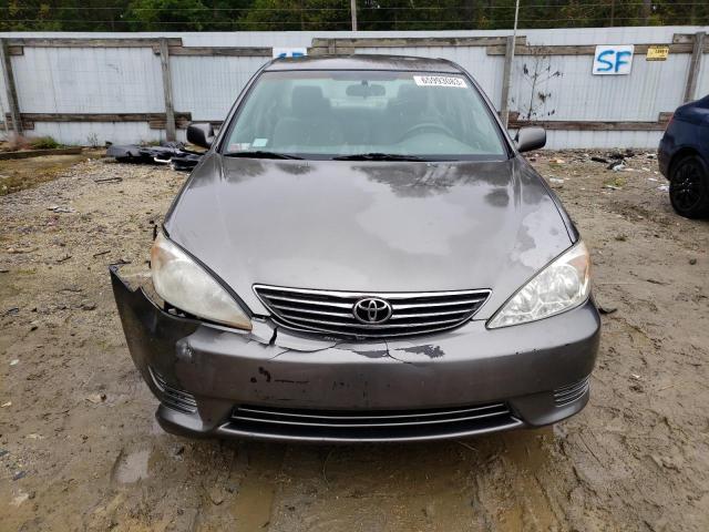 Photo 5 from auction – 2004 TOYOTA CAMRY LE with VIN 4T1BE32K64U805506