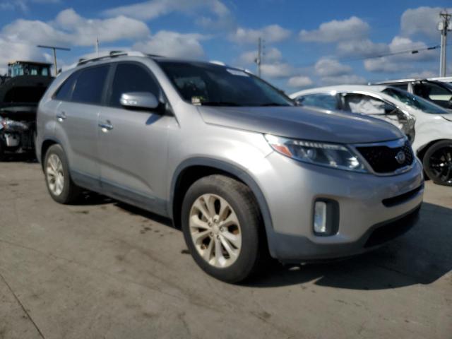 Photo 4 from auction – 2014 KIA SORENTO EX with VIN 5XYKU4A76EG490011