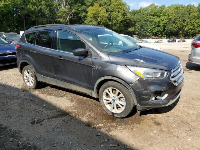 Photo 4 from auction – 2018 FORD ESCAPE SE with VIN 1FMCU9GD1JUD56056
