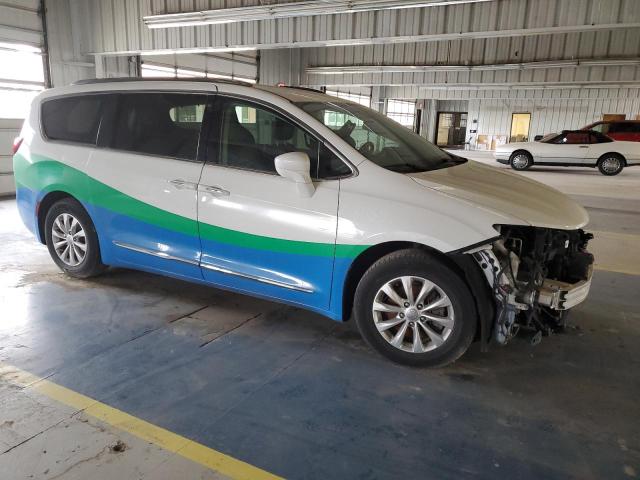 Photo 4 from auction – 2018 CHRYSLER PACIFICA T with VIN 2C4RC1BG2JR248059