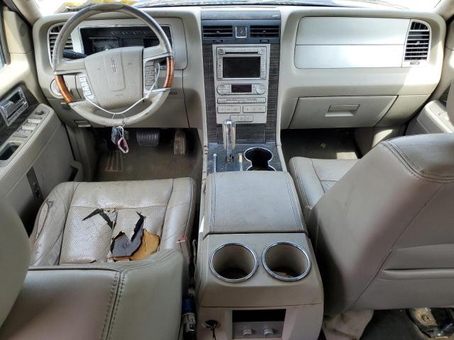 Photo 8 from auction – 2008 LINCOLN NAVIGATOR with VIN 5LMFU285X8LJ21454