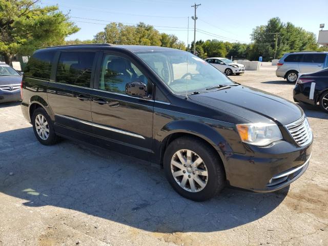 Photo 4 from auction – 2014 CHRYSLER TOWN & COU with VIN 2C4RC1BGXER372375