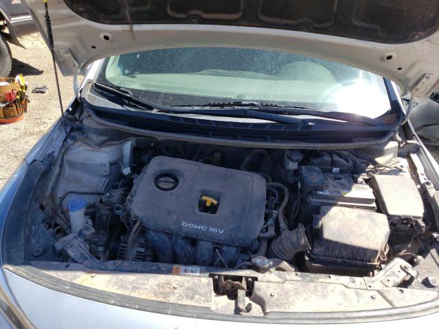Photo 11 from auction – 2017 KIA FORTE LX with VIN 3KPFK4A70HE048592