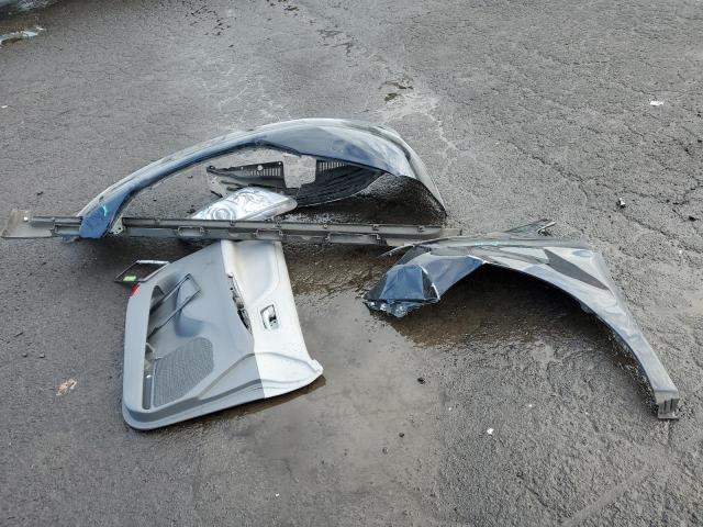 Photo 13 from auction – 2015 TOYOTA SIENNA LE with VIN 5TDKK3DC6FS688441