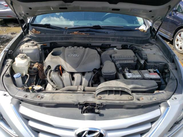 Photo 11 from auction – 2014 HYUNDAI SONATA GLS with VIN 5NPEB4AC5EH943480