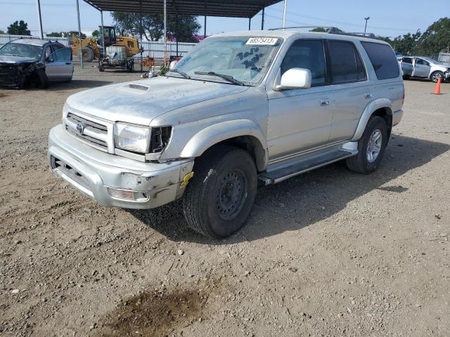 TOYOTA 4RUNNER SR 2000 with VIN JT3GN86R0Y0145916 - Photo from auction