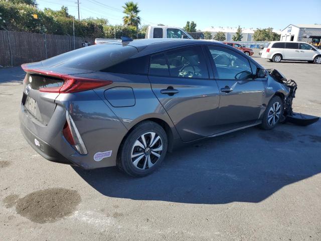 Photo 3 from auction – 2018 TOYOTA PRIUS PRIM with VIN JTDKARFP9J3092398