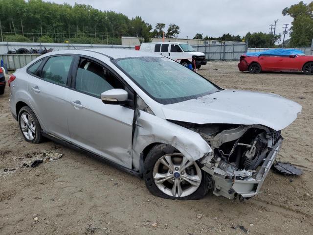 Photo 4 from auction – 2014 FORD FOCUS SE with VIN 1FADP3F2XEL102909