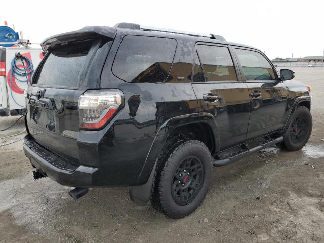Photo 3 from auction – 2022 TOYOTA 4RUNNER SR with VIN JTEFU5JR3N5276963