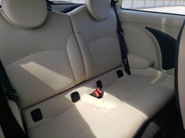 Photo 10 from auction – 2011 MINI COOPER with VIN WMWSU3C56BT091618