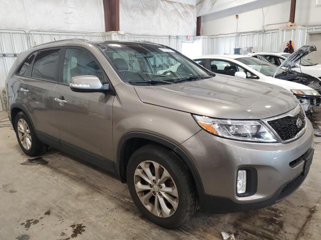 Photo 4 from auction – 2014 KIA SORENTO EX with VIN 5XYKU4A76EG474424