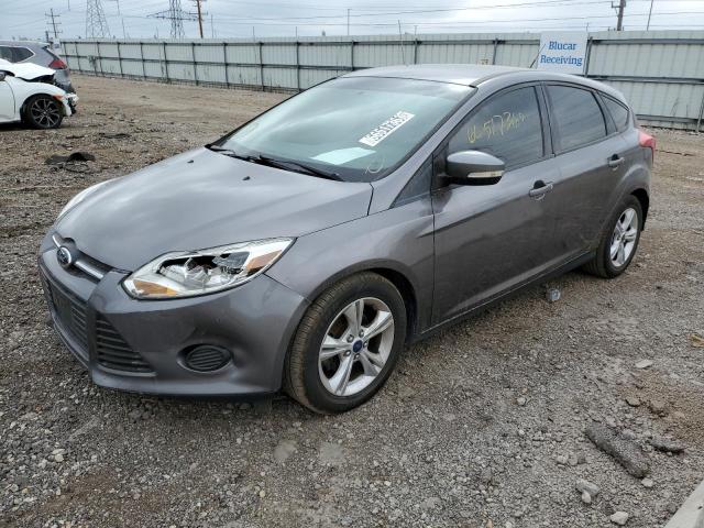 FORD FOCUS SE 2014 مع رقم تعريف المركبة 1FADP3K26EL388358 - صورة من المزاد