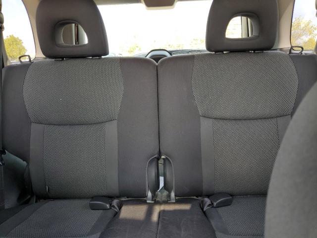 Photo 10 from auction – 2004 TOYOTA RAV4 with VIN JTEHD20V740013215