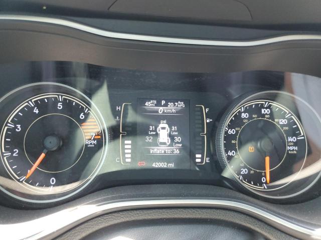 Photo 9 from auction – 2019 JEEP CHEROKEE L with VIN 1C4PJLCB4KD265669