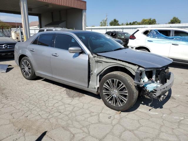 Photo 4 from auction – 2014 CHRYSLER 300 S with VIN 2C3CCAGT2EH143226