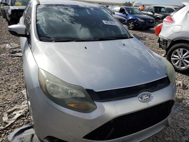 Foto 5 de la subasta – 2014 FORD FOCUS ST con VIN 1FADP3L91EL355750