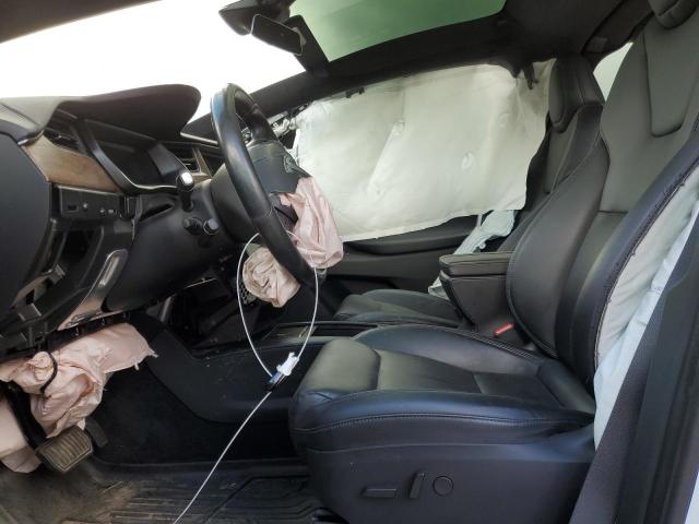 Снимка 7 от търг – 2020 TESLA MODEL X с VIN 5YJXCAE21LF233266