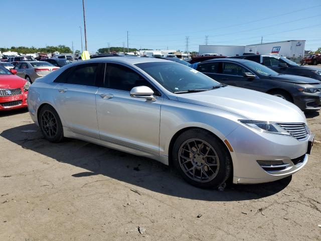 Photo 4 from auction – 2015 LINCOLN MKZ with VIN 3LN6L2G90FR605139